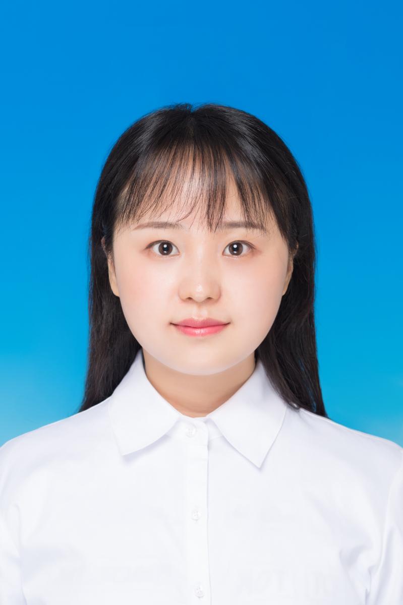 熊琼